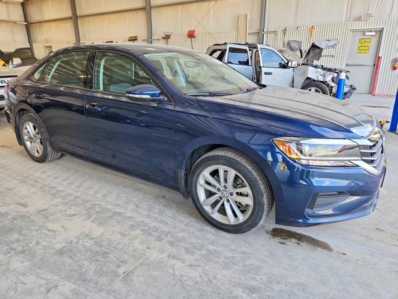 Volkswagen Passat S