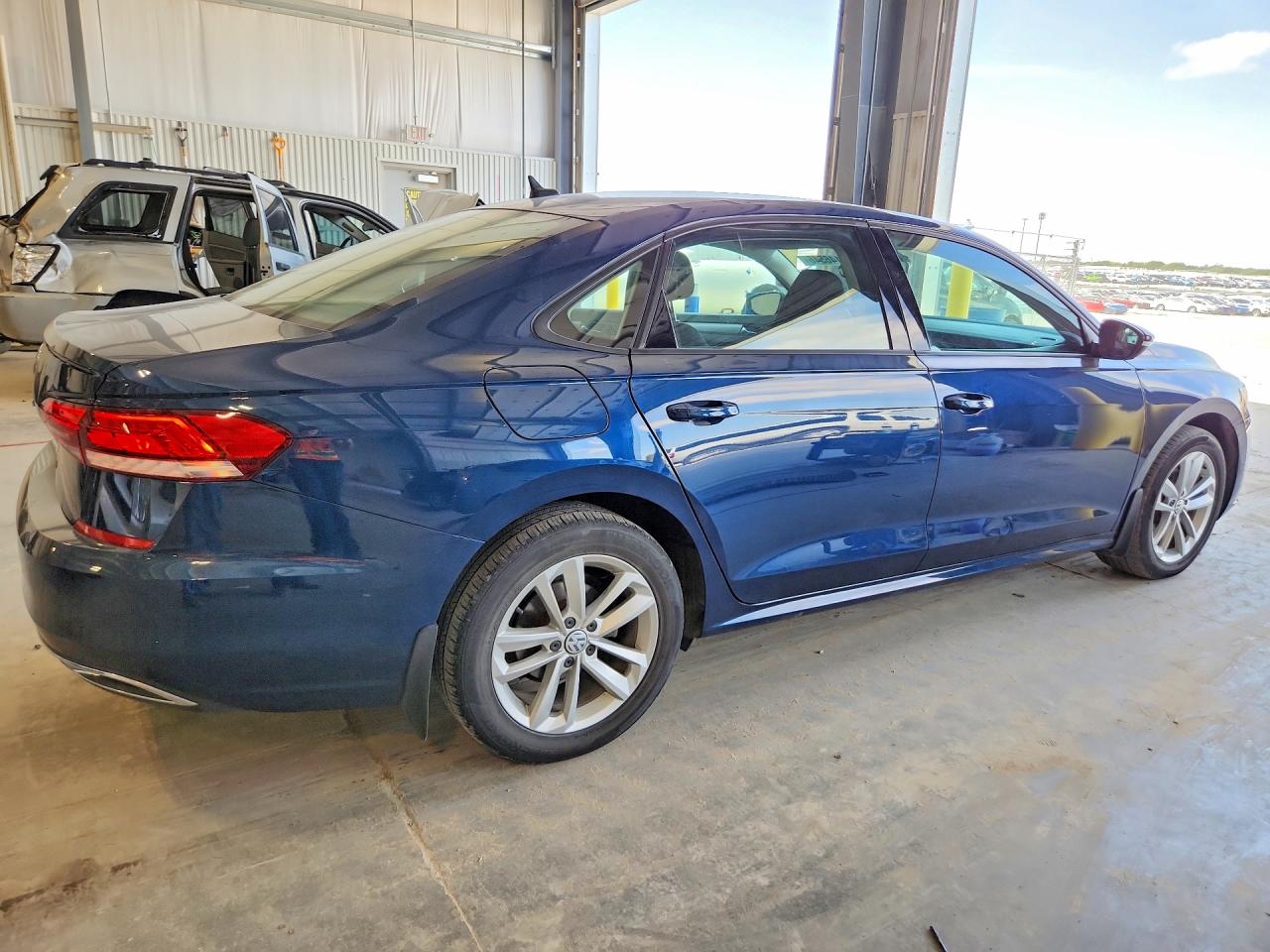 Volkswagen Passat S