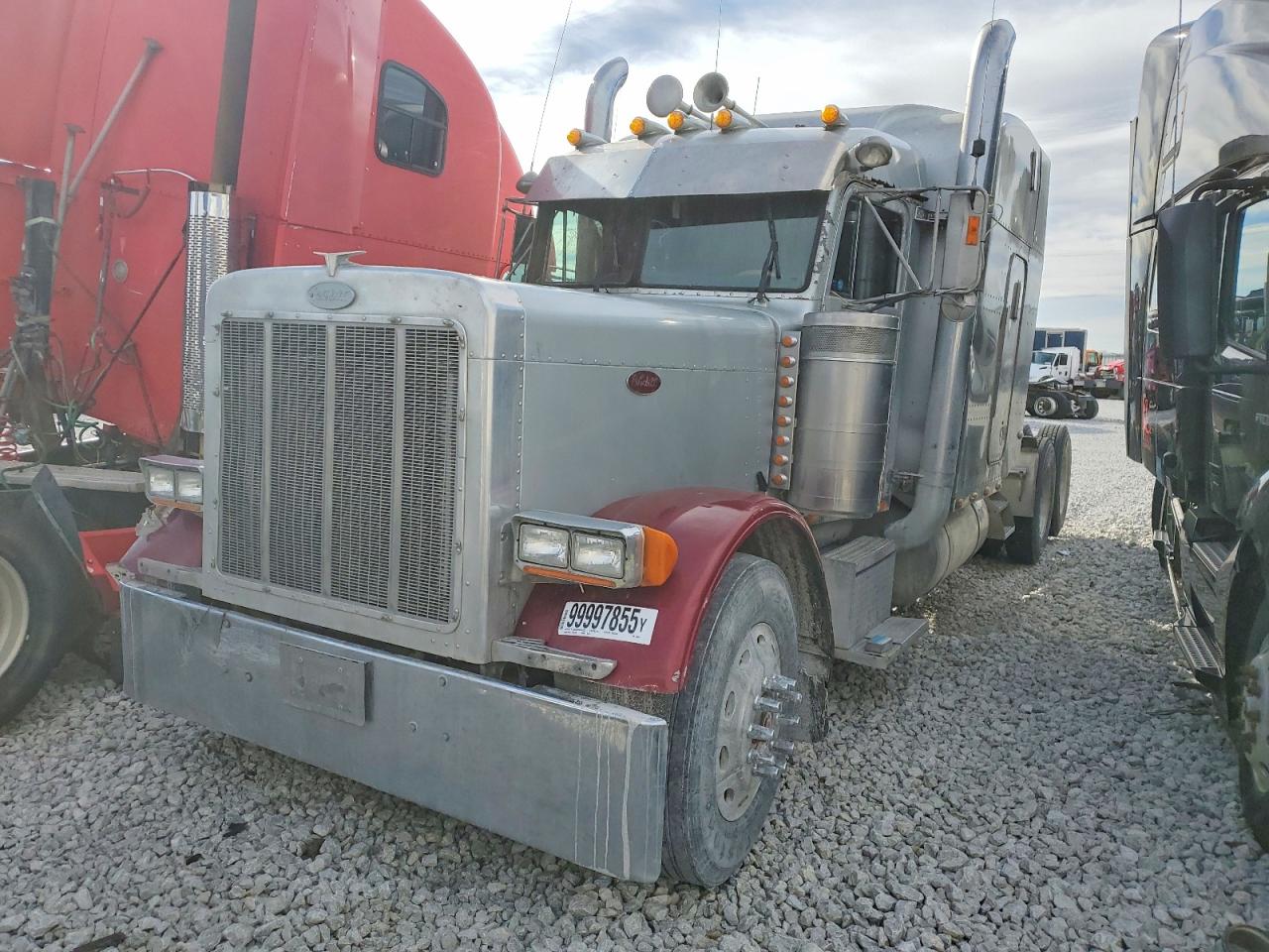Peterbilt 379