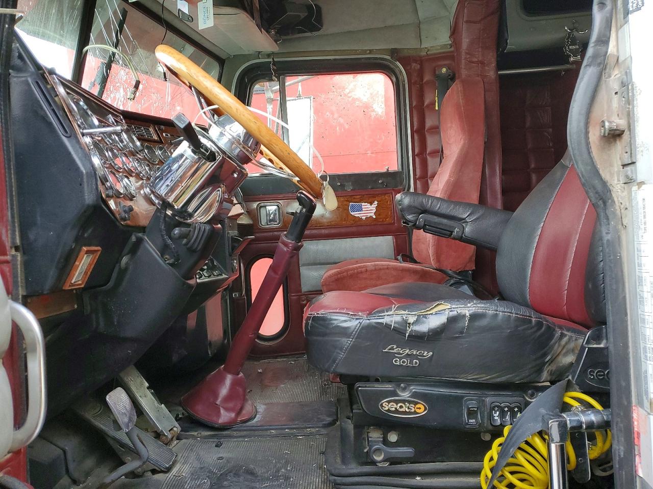 Peterbilt 379