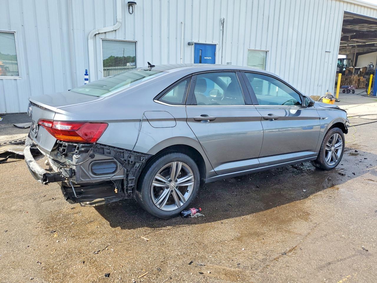 Volkswagen Jetta S