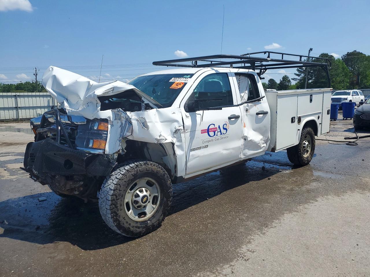 Salvage Chevrolet Silverado Image