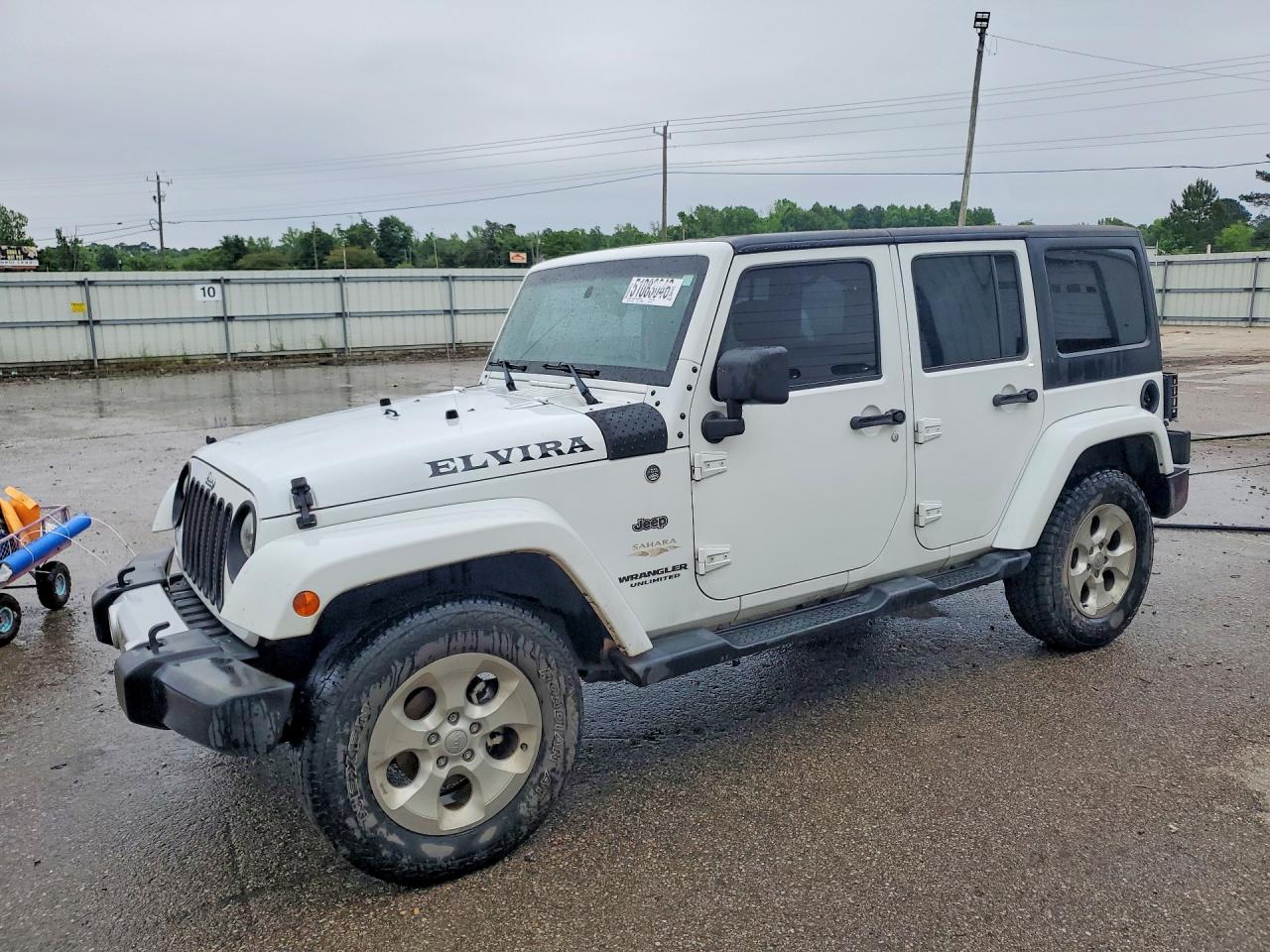 Salvage Jeep Wrangler Image