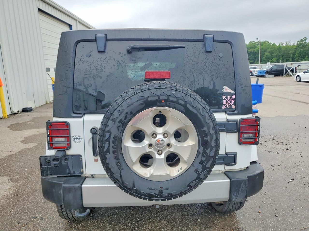 Jeep Wrangler Sahara