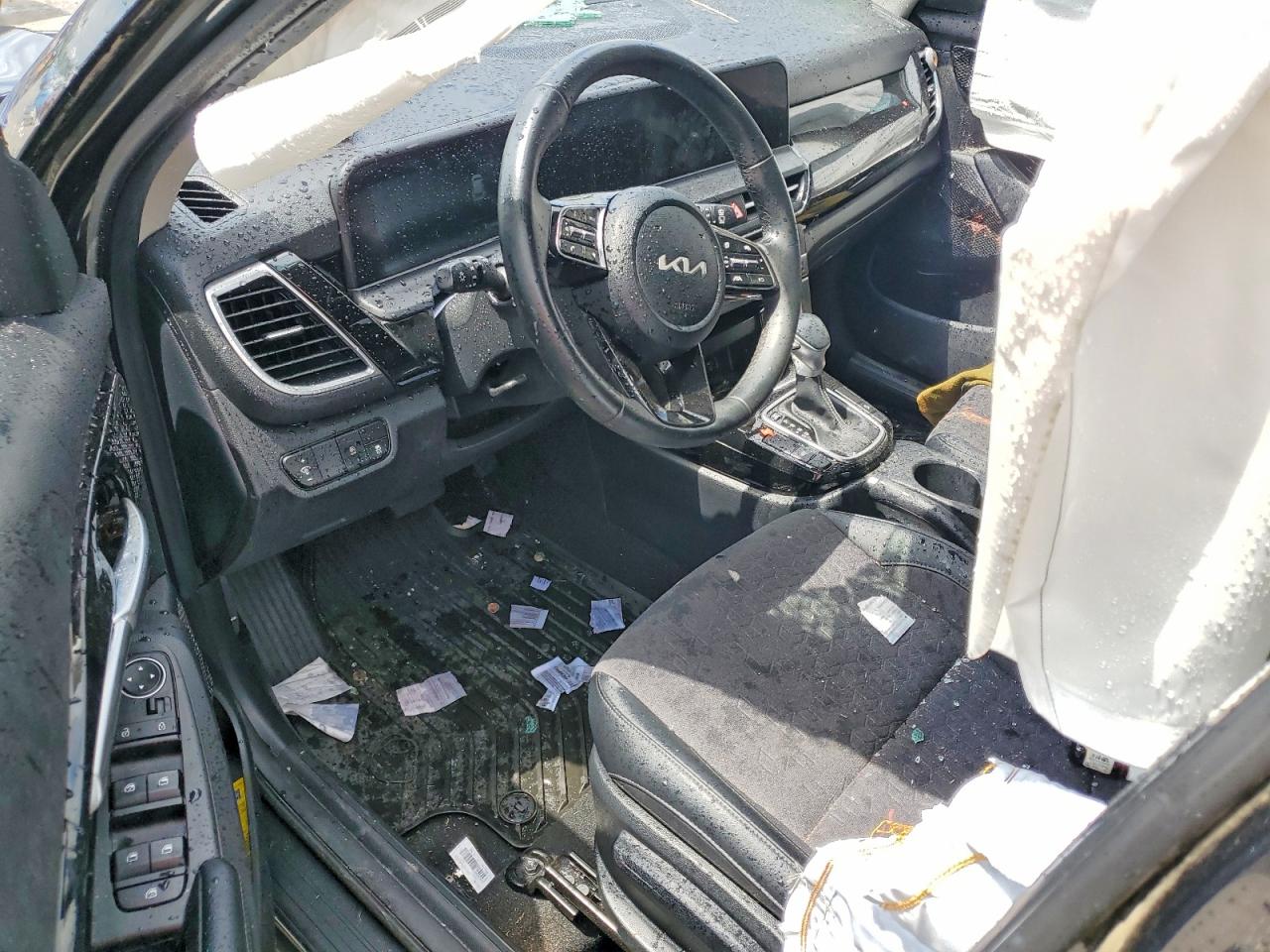 Kia Seltos S