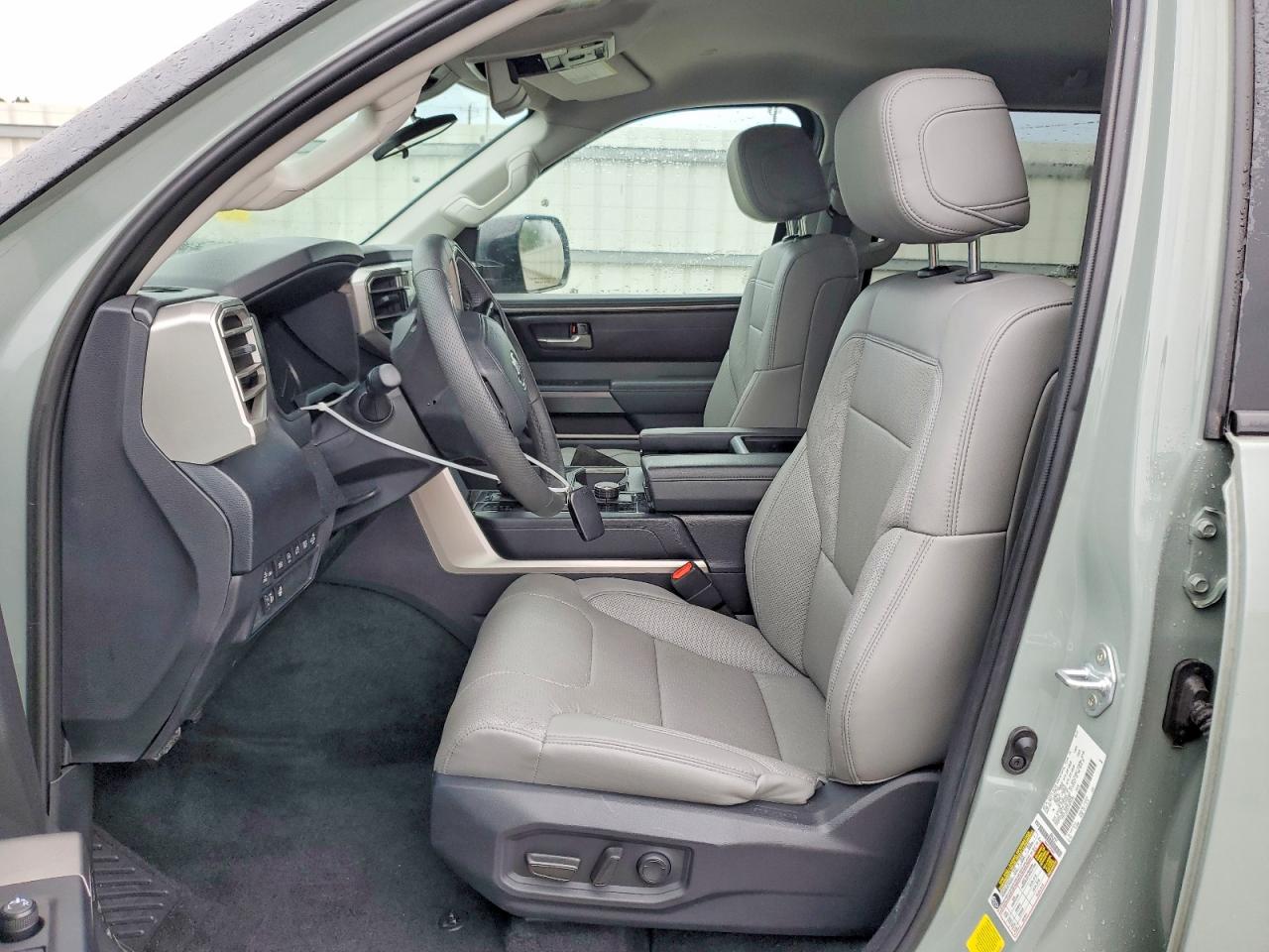 Toyota Tundra Sr5