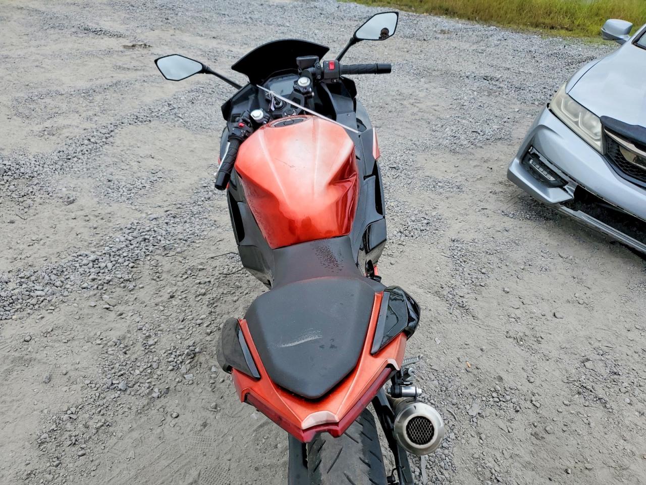 Kawasaki Ninja 500