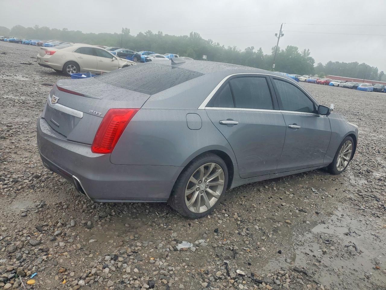 Cadillac CTS Luxury