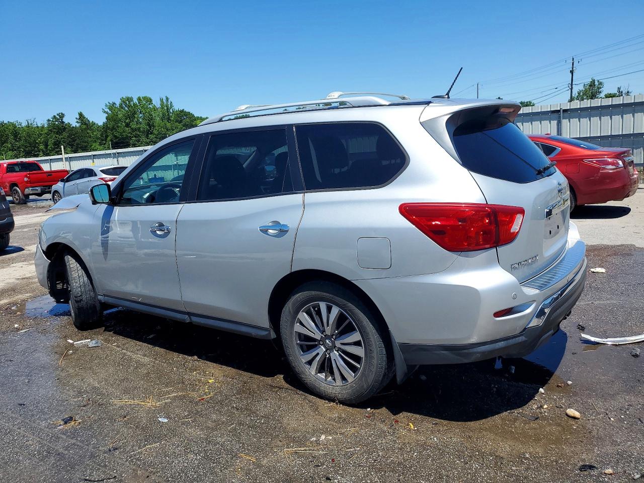 Nissan Pathfinder Sl