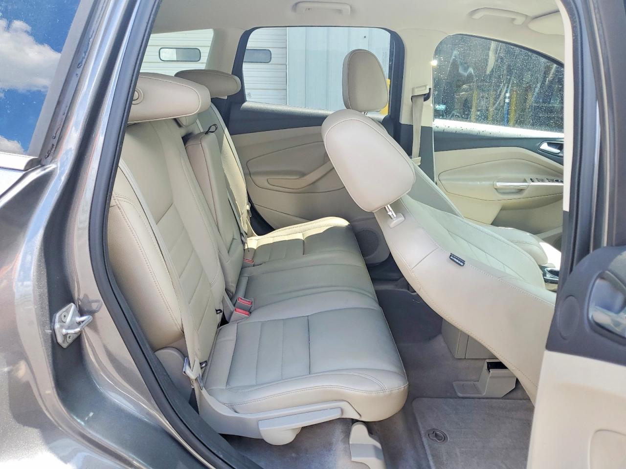 Ford Escape Titanium