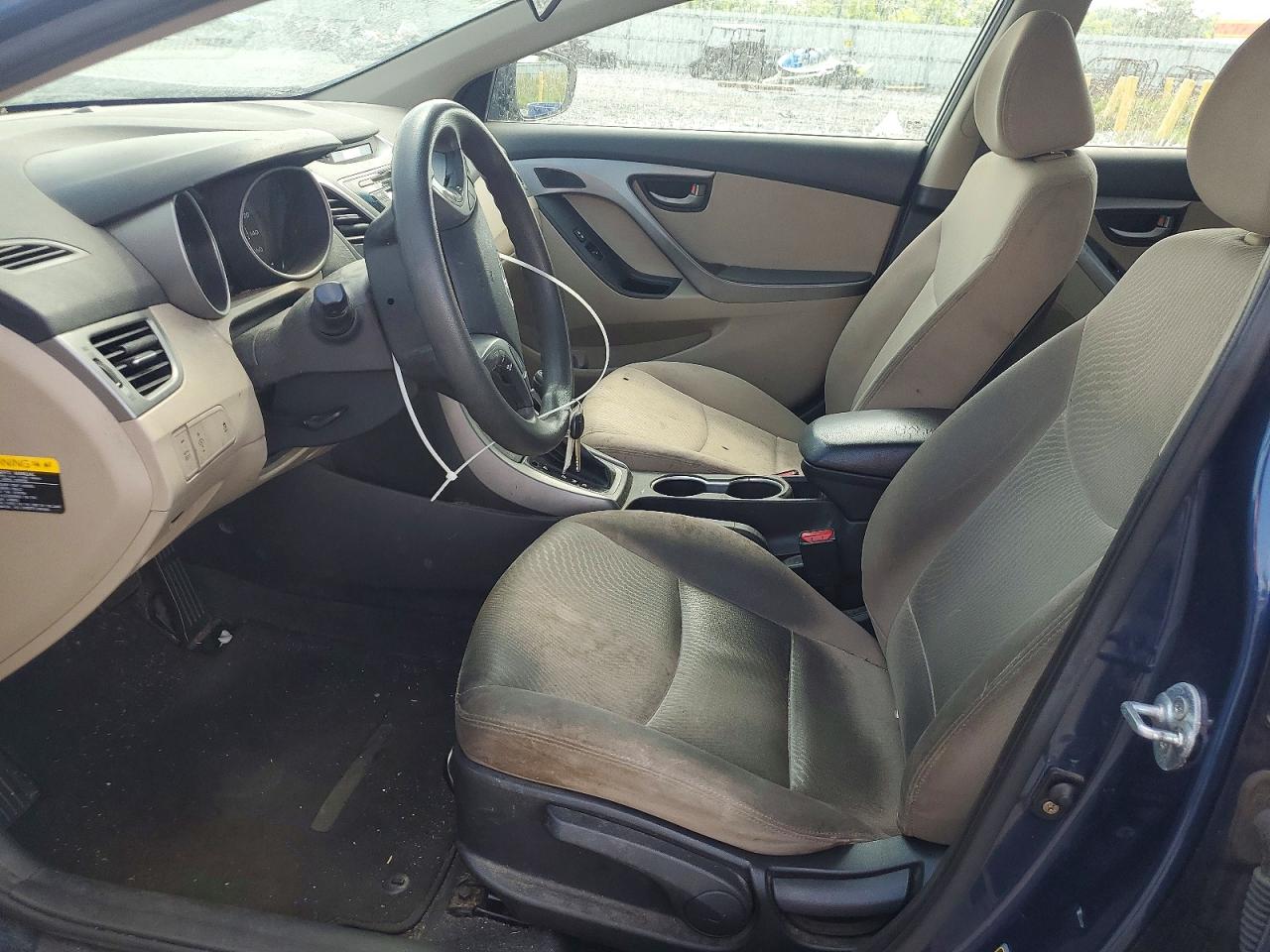 Hyundai ELANTRA Se