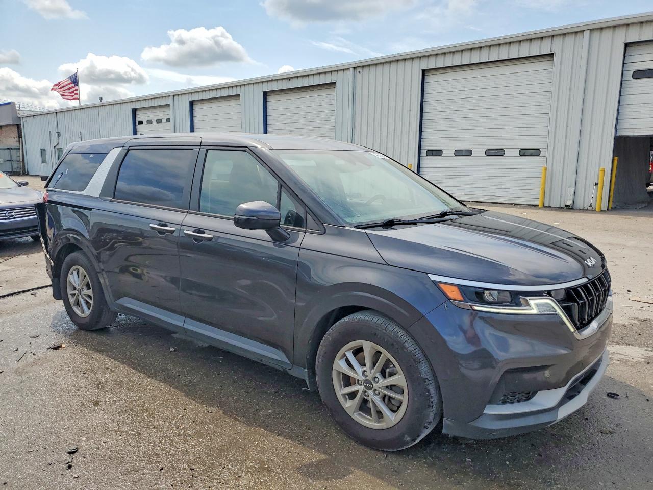 Kia Sedona Lx