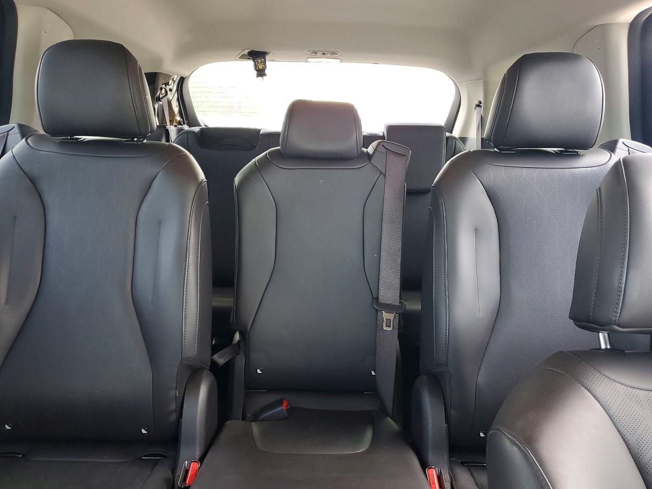 Kia Sedona Lx