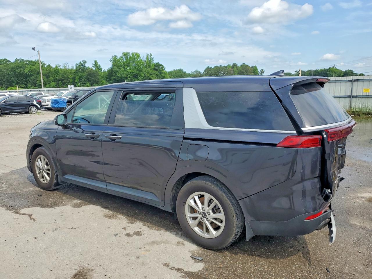 Kia Sedona Lx