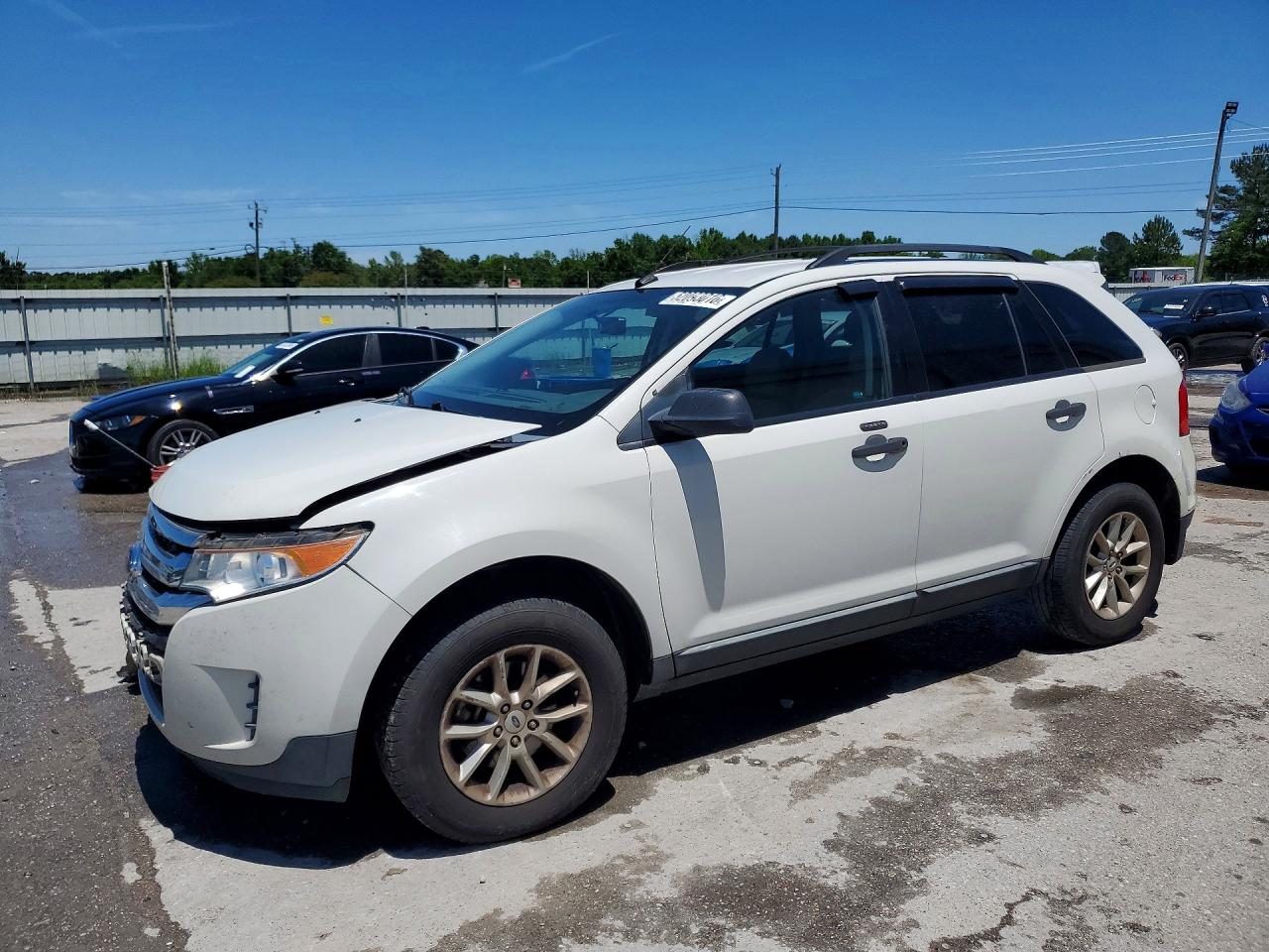 Salvage Ford Edge Image