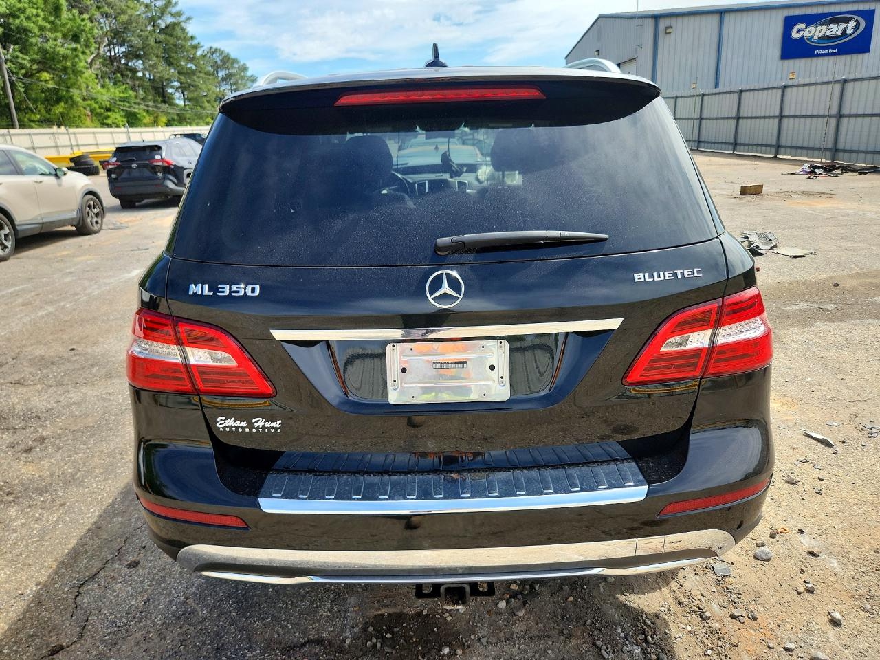 Mercedes-Benz M-Class 350 Bluetec