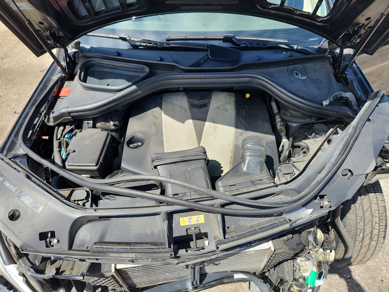 Mercedes-Benz M-Class 350 Bluetec