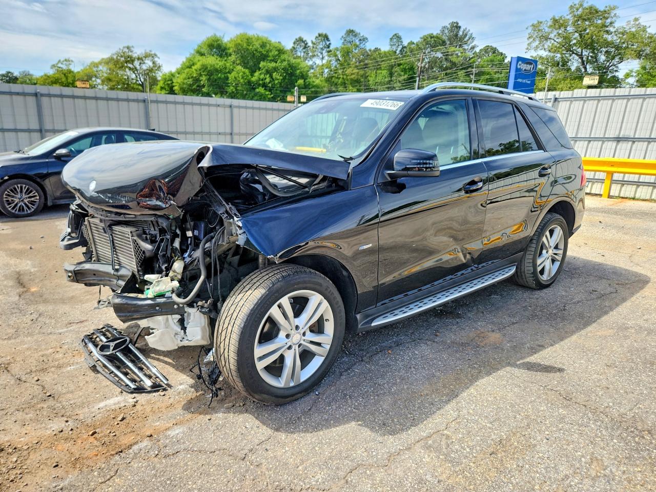 Salvage Mercedes-Benz M-Class Image