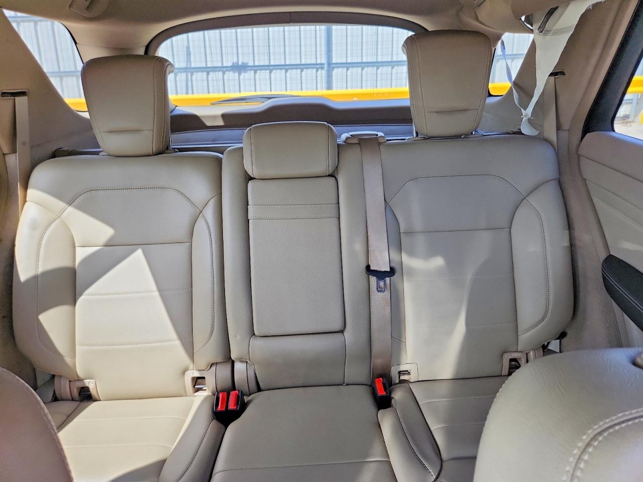 Mercedes-Benz M-Class 350 Bluetec