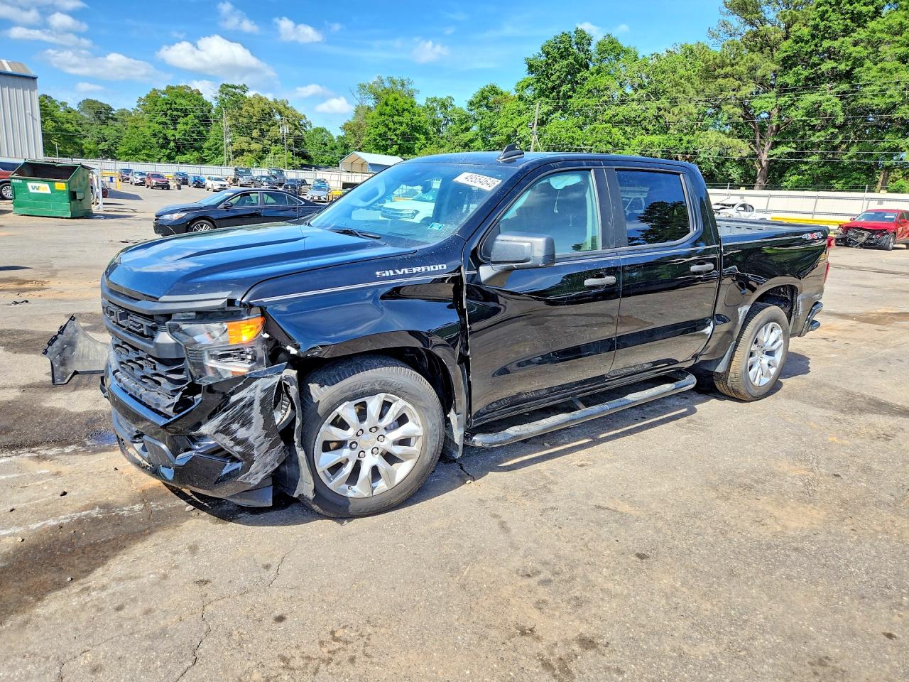 Salvage Chevrolet Silverado Image