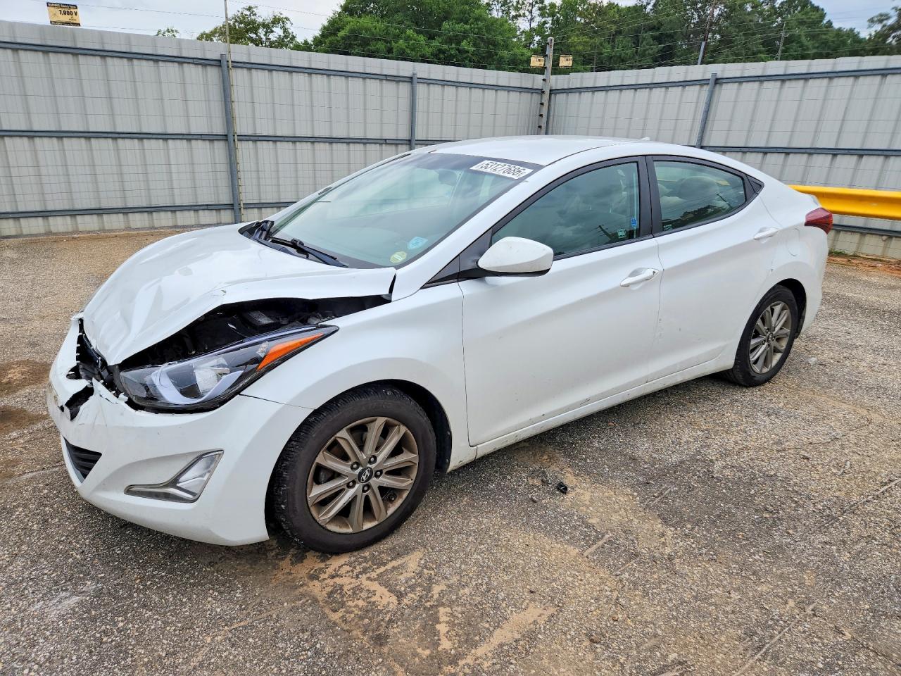 Salvage Hyundai ELANTRA Image