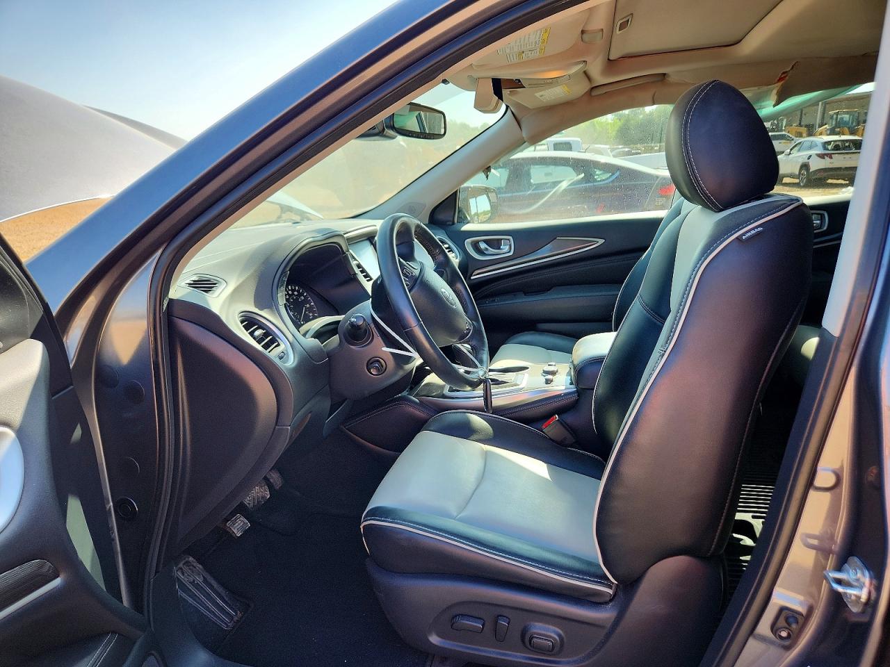 INFINITI Qx Signature Edition