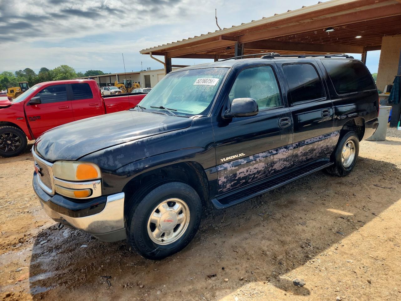 Salvage GMC Yukon Image