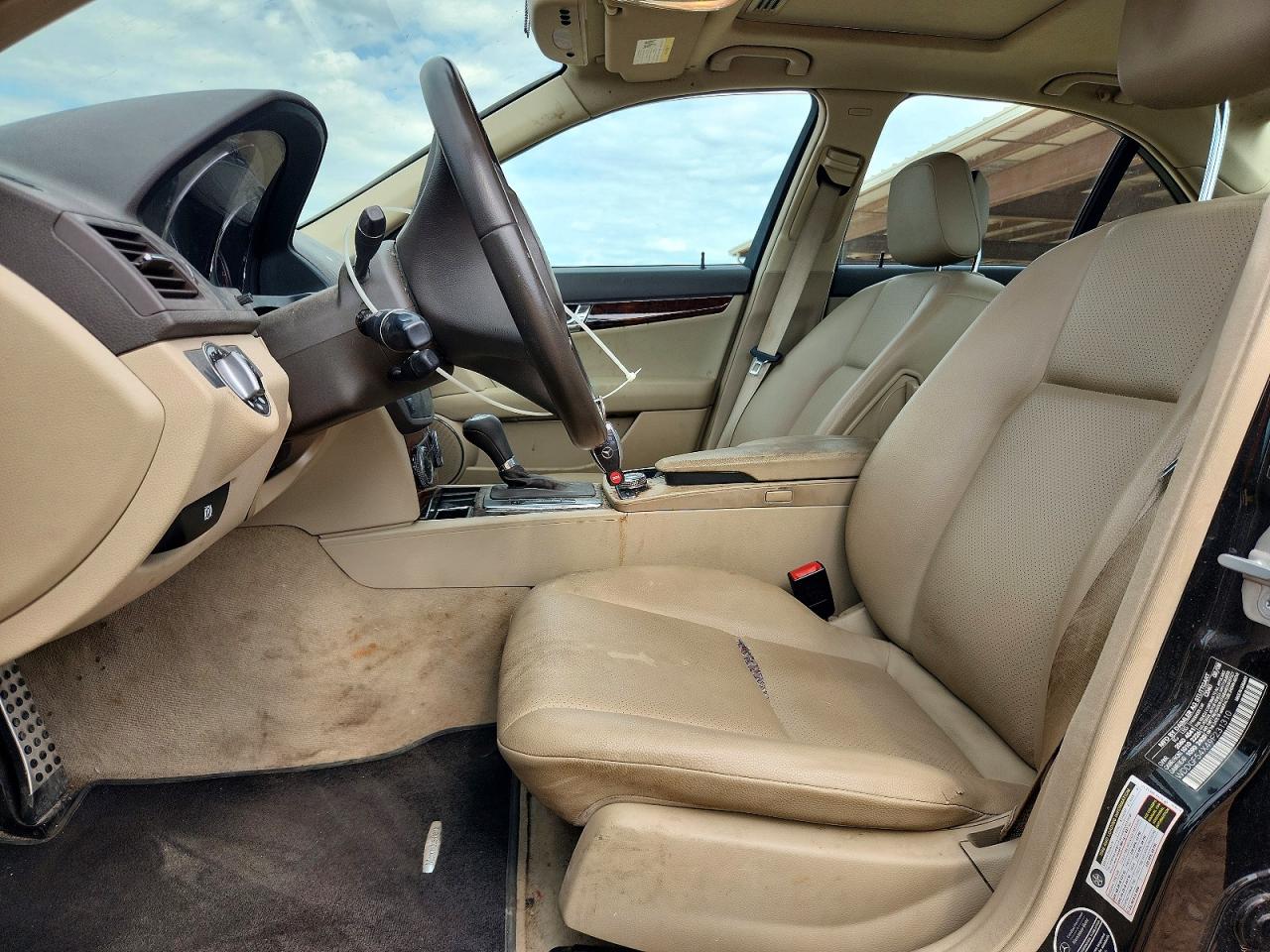 Mercedes-Benz C-Class 300