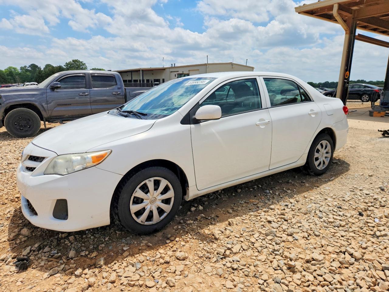 Salvage Toyota Corolla Image