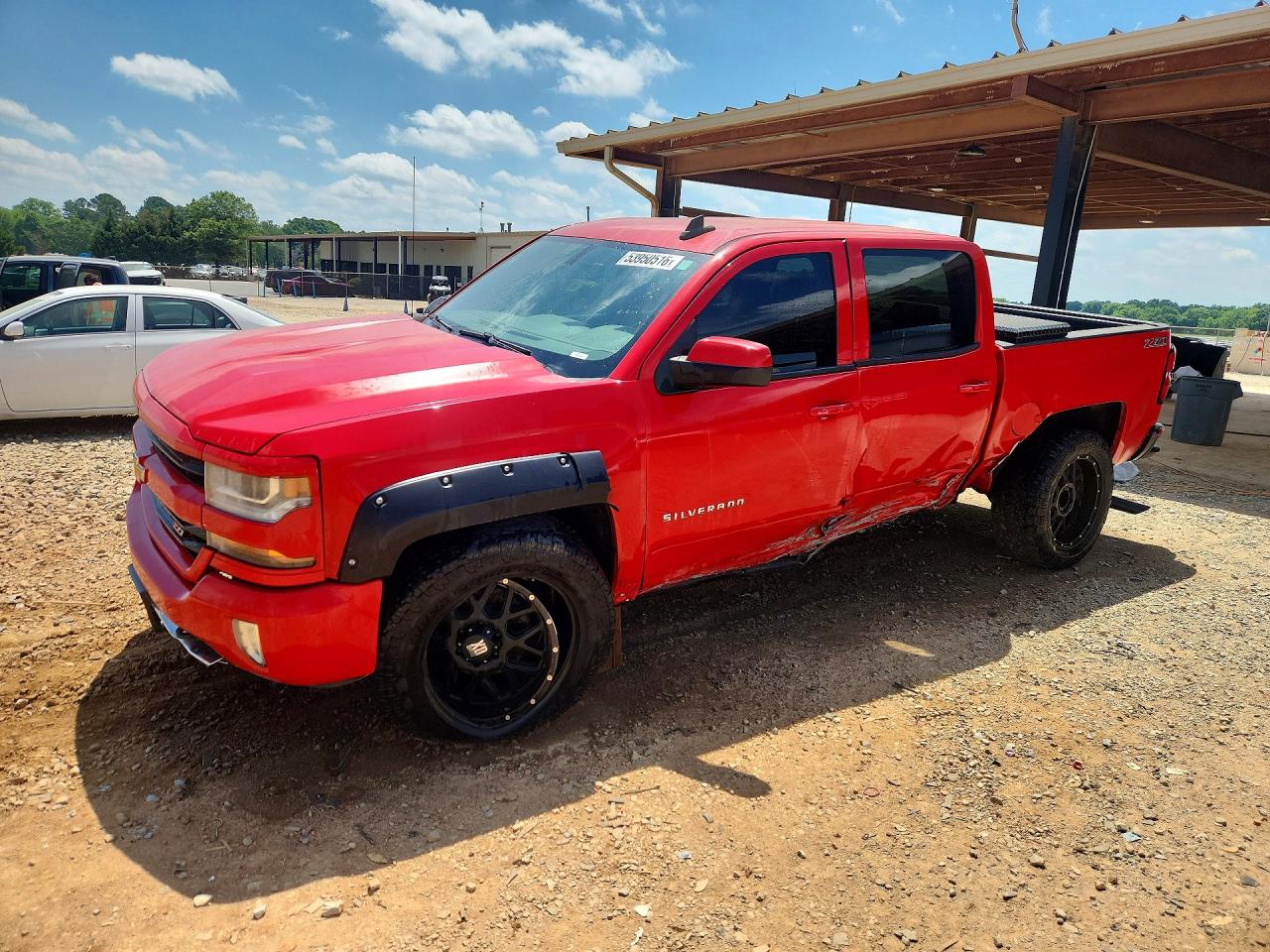 Salvage Chevrolet Silverado Image