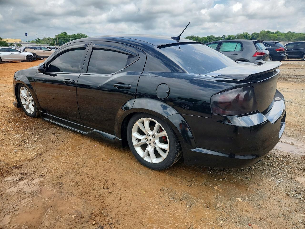 Dodge Avenger R