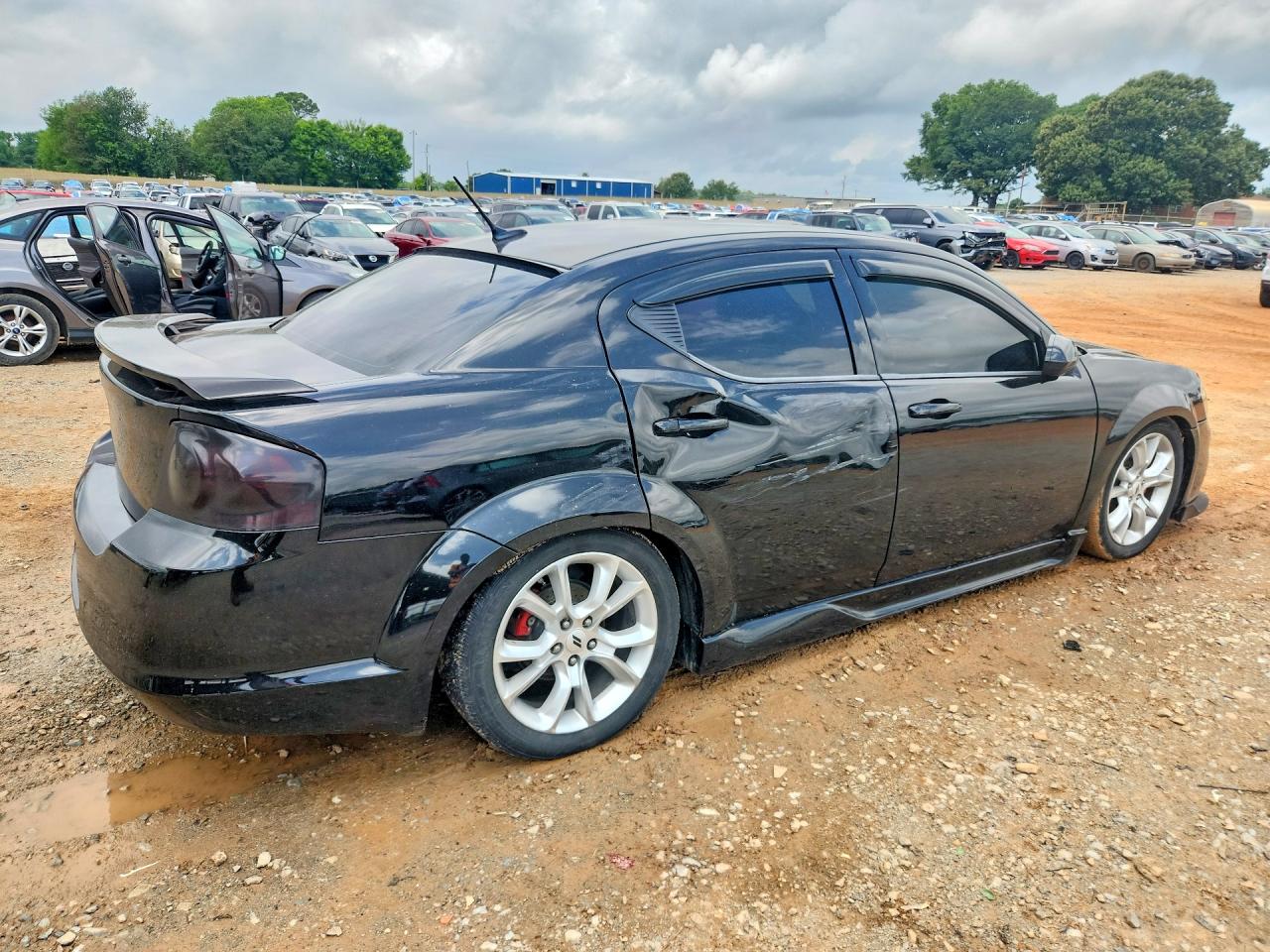 Dodge Avenger R