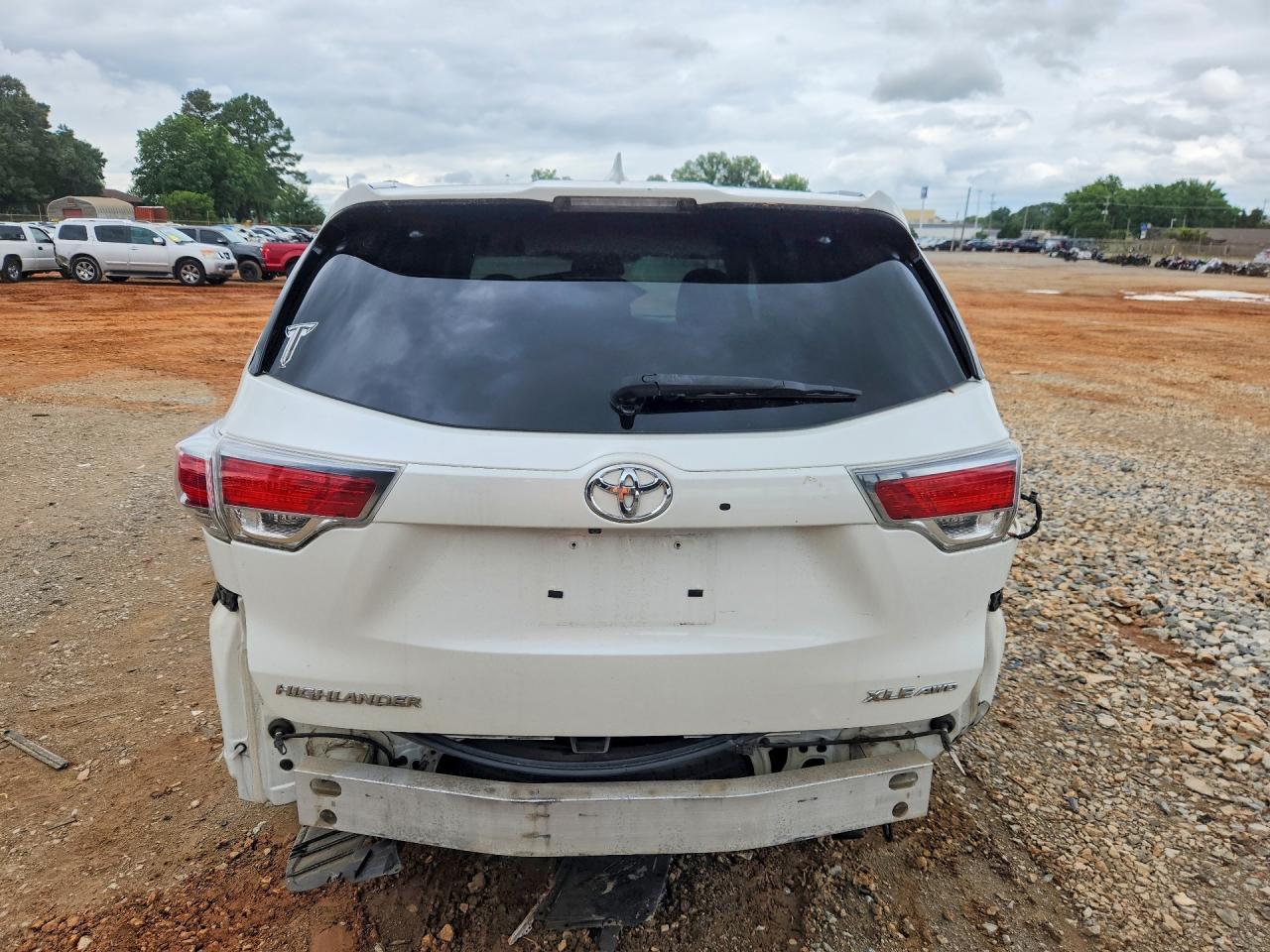 Toyota Highlander Xle