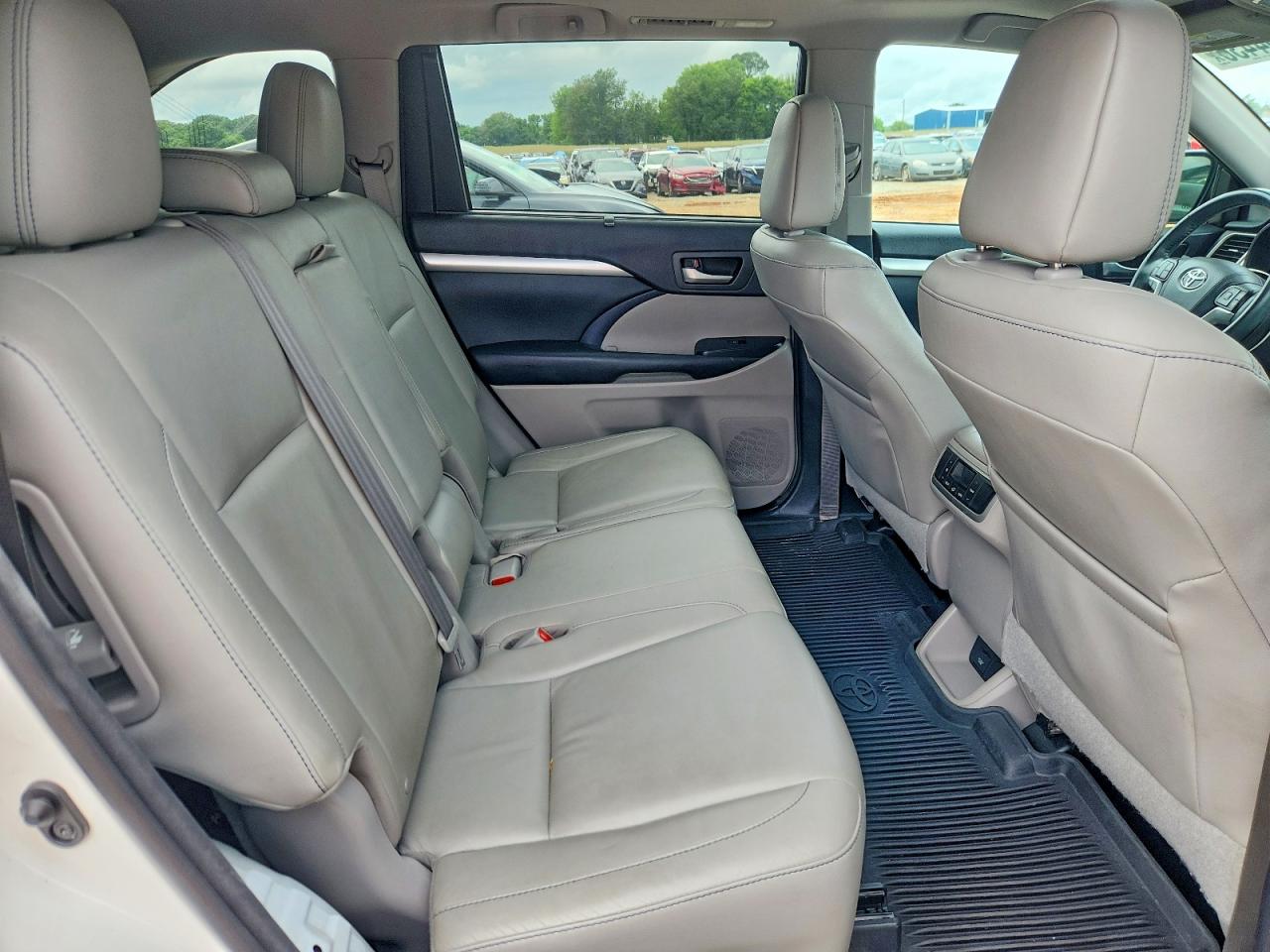 Toyota Highlander Xle