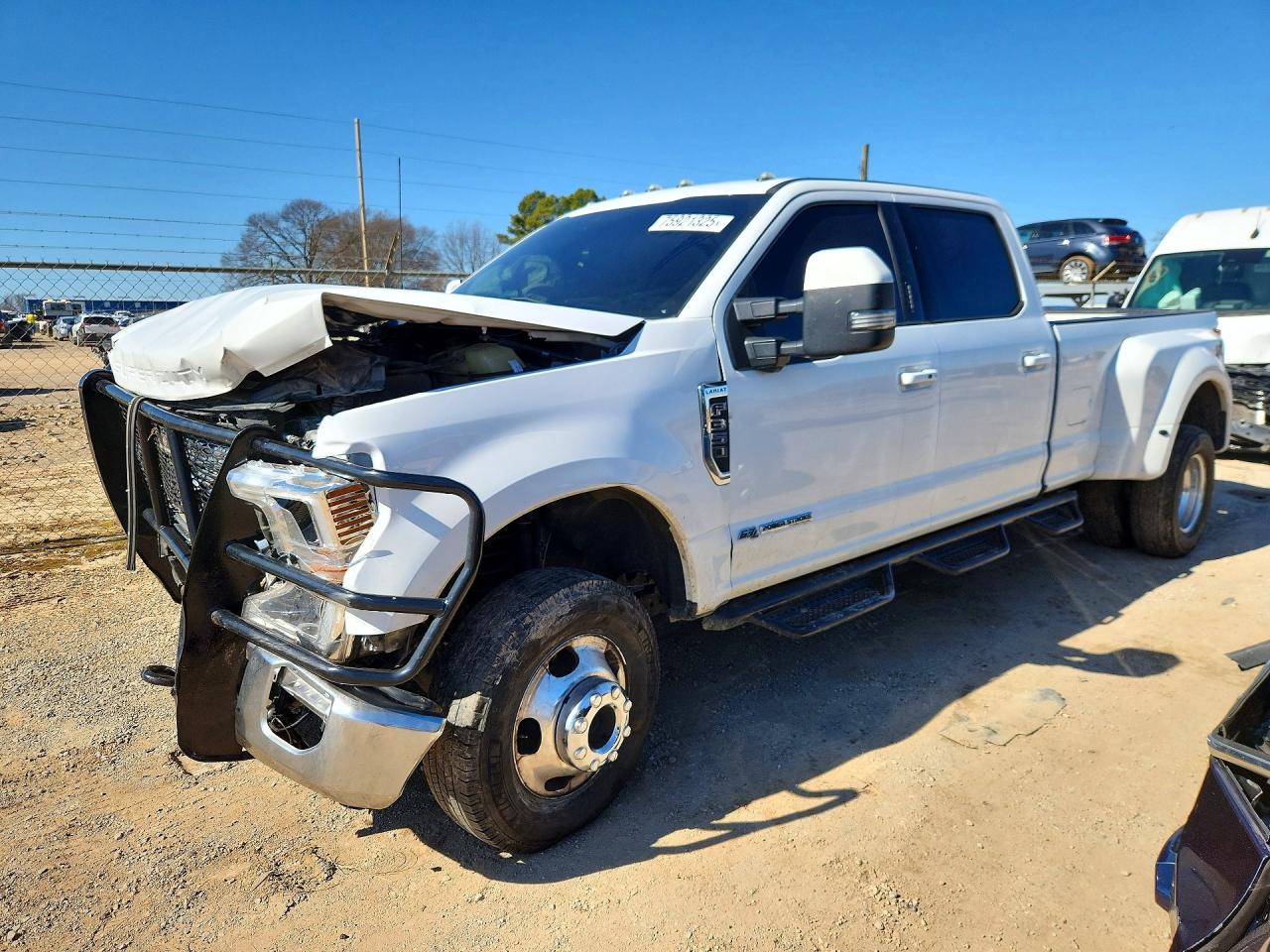 Salvage Ford F-350 Image