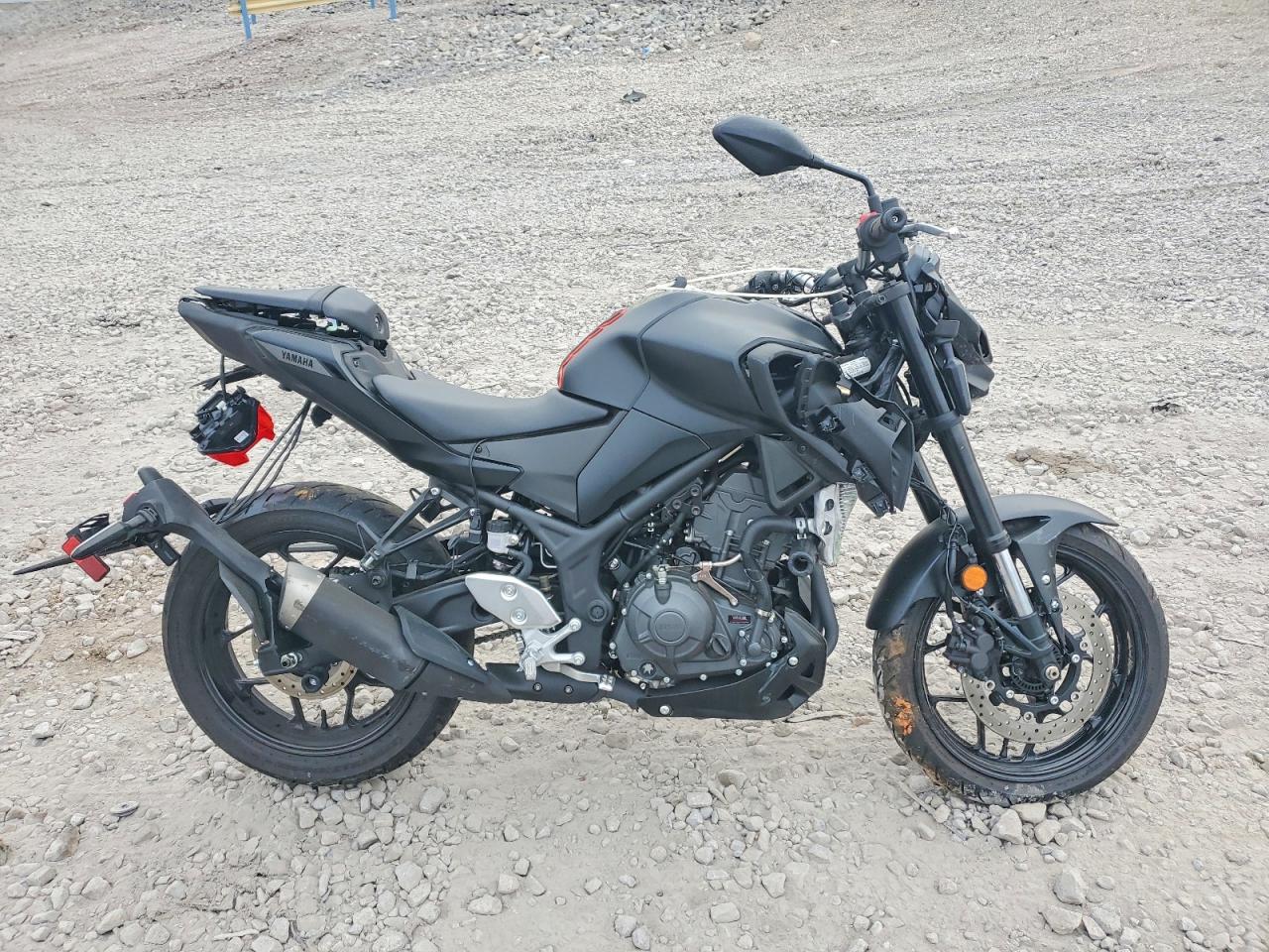 Salvage Yamaha Mtn320 Image