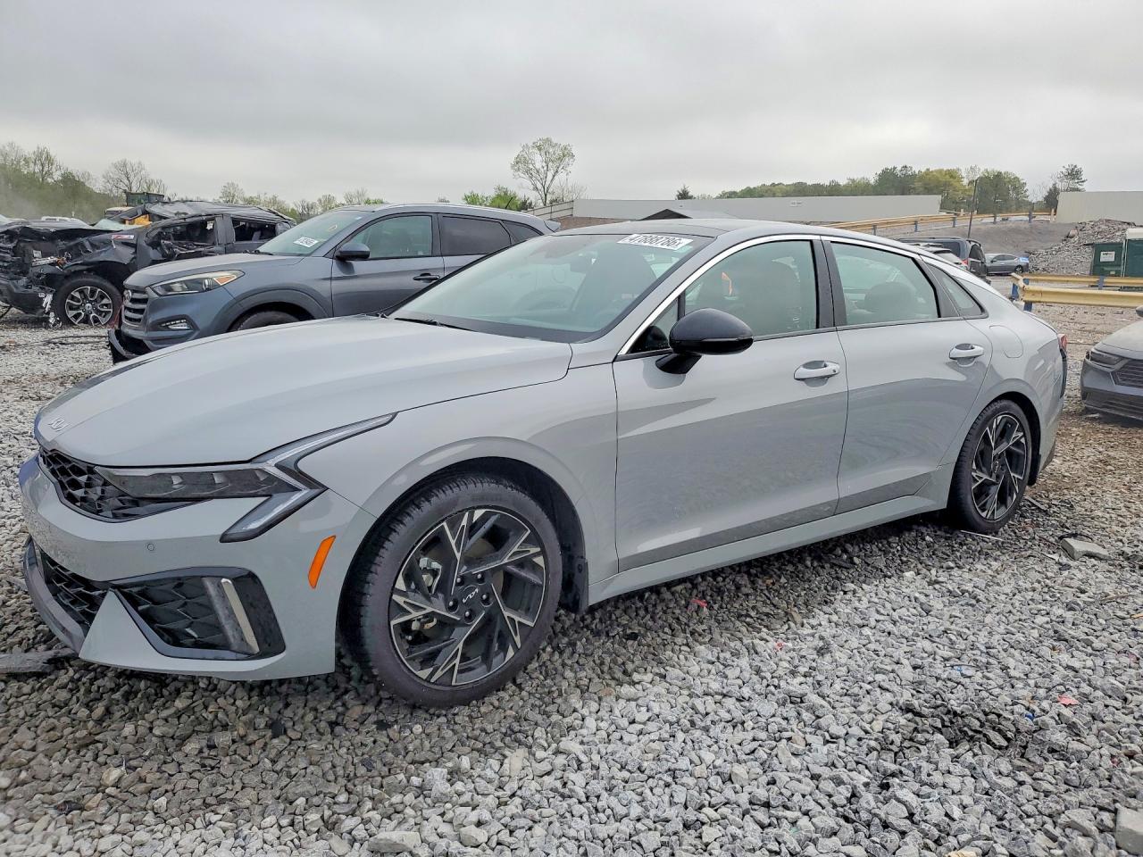 Salvage Kia K5 Image