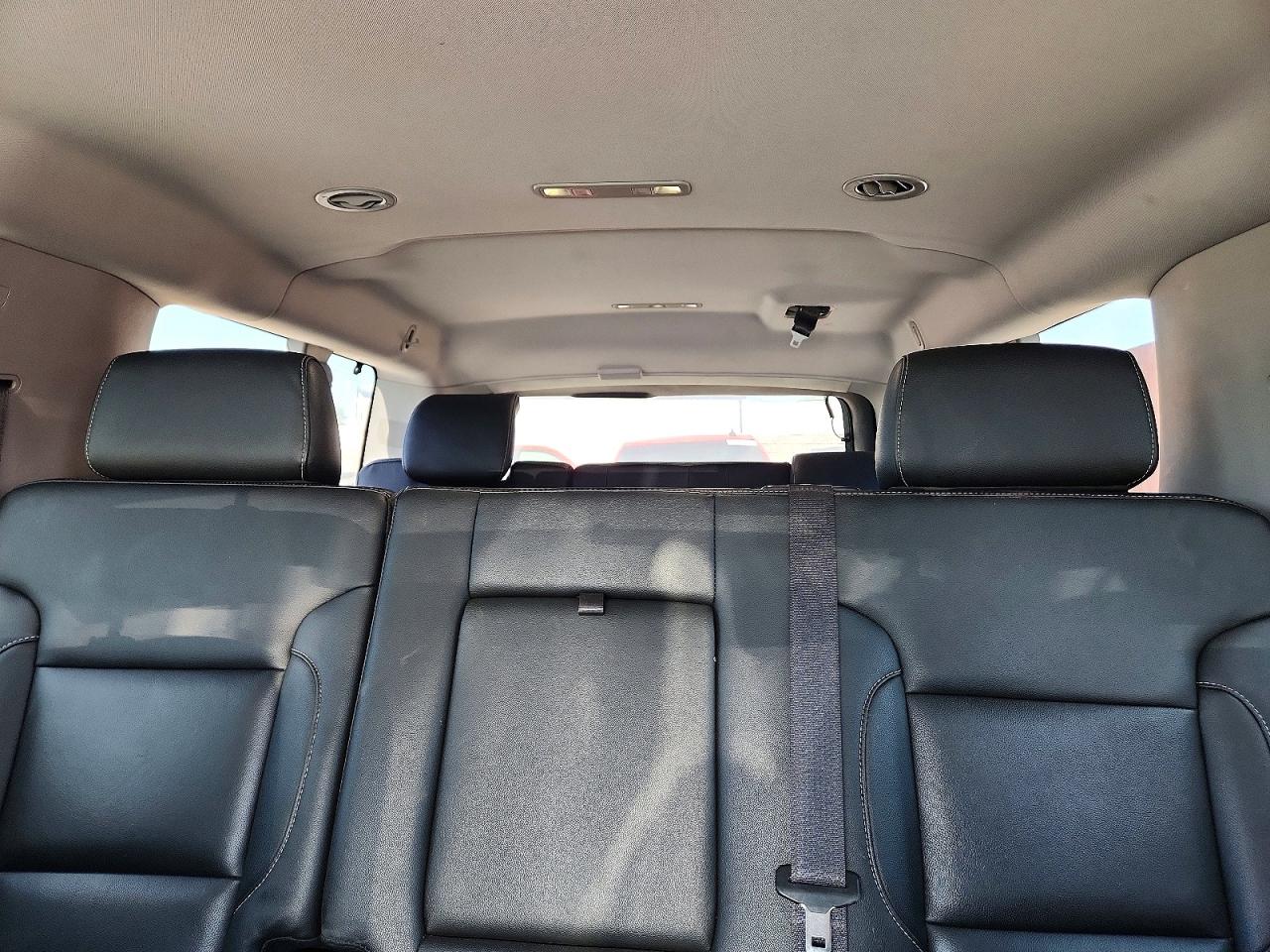 Chevrolet Suburban C1500 Lt