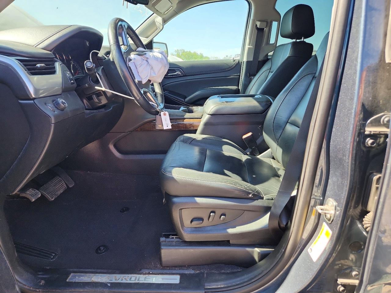 Chevrolet Suburban C1500 Lt
