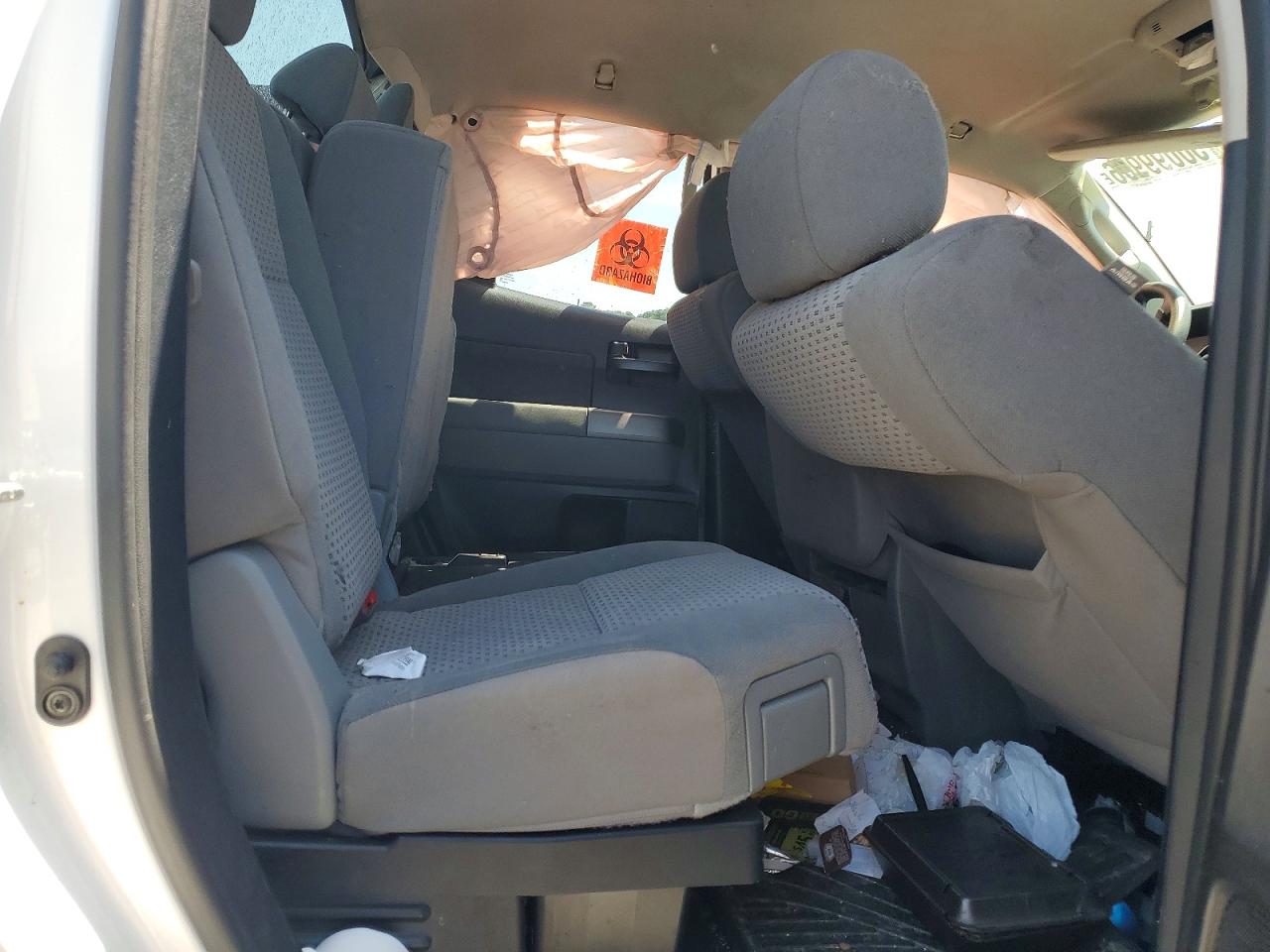 Toyota Tundra Double Cab Sr5