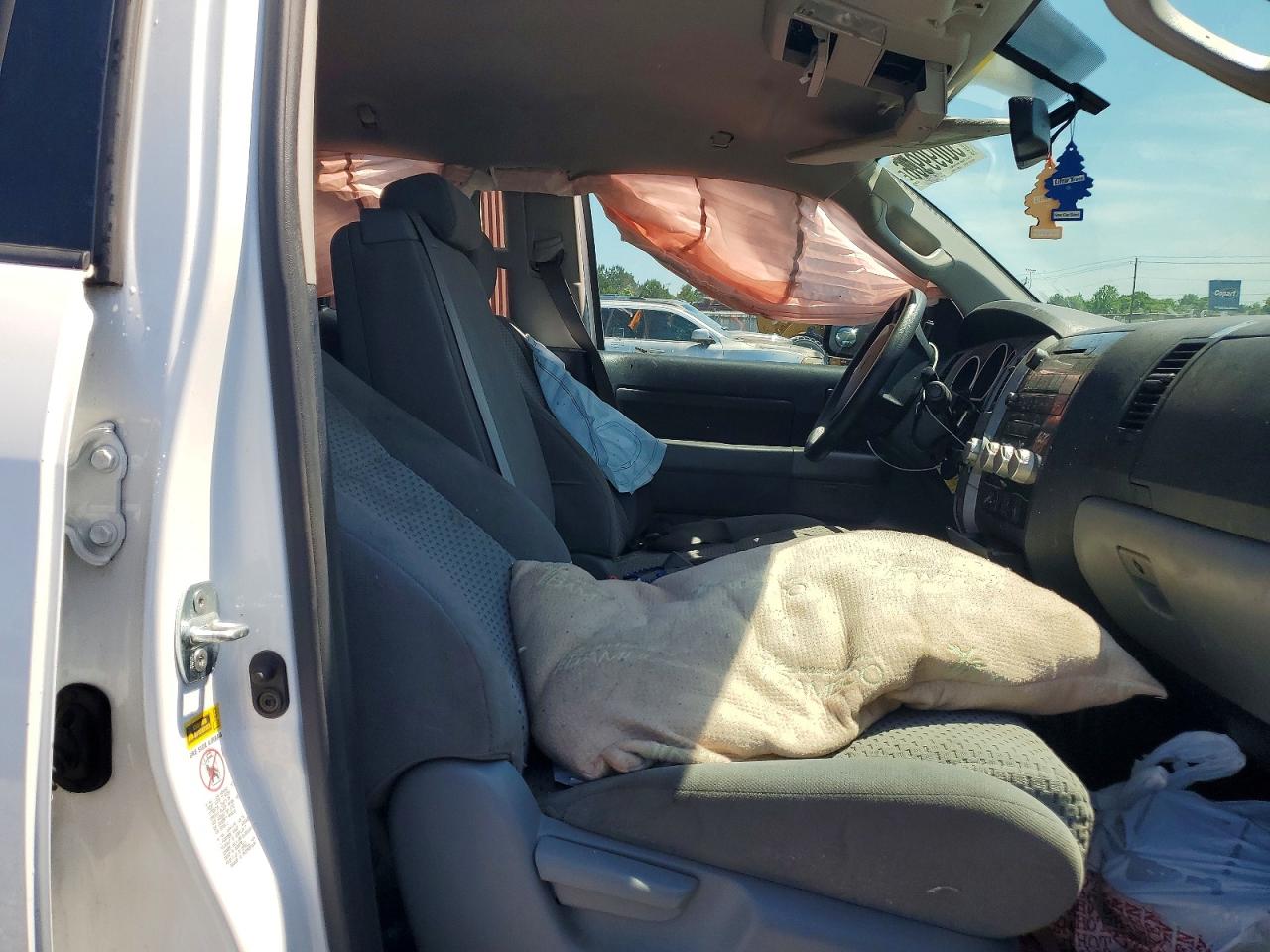 Toyota Tundra Double Cab Sr5