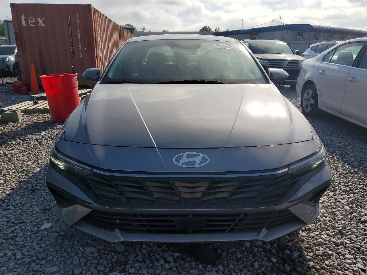Hyundai ELANTRA Limited