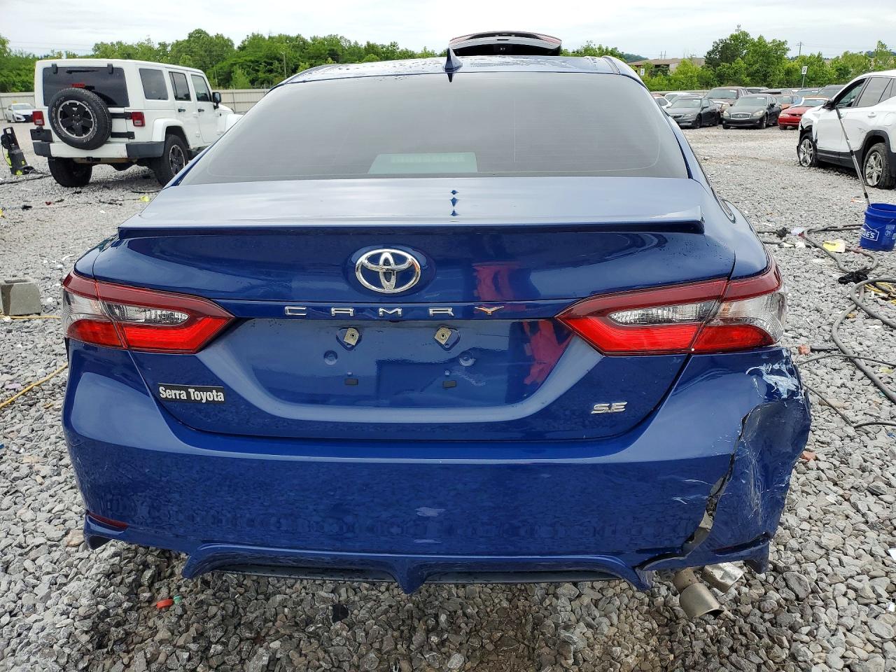 Toyota Camry Se