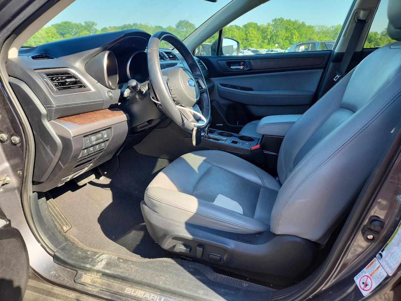 Subaru Legacy 2.5i Limited