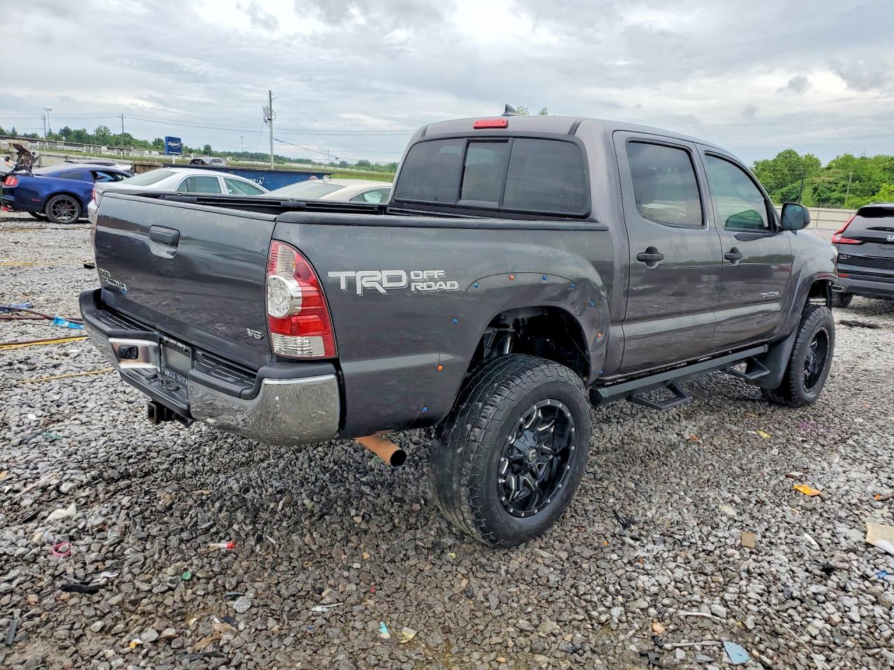 Toyota Tacoma V6