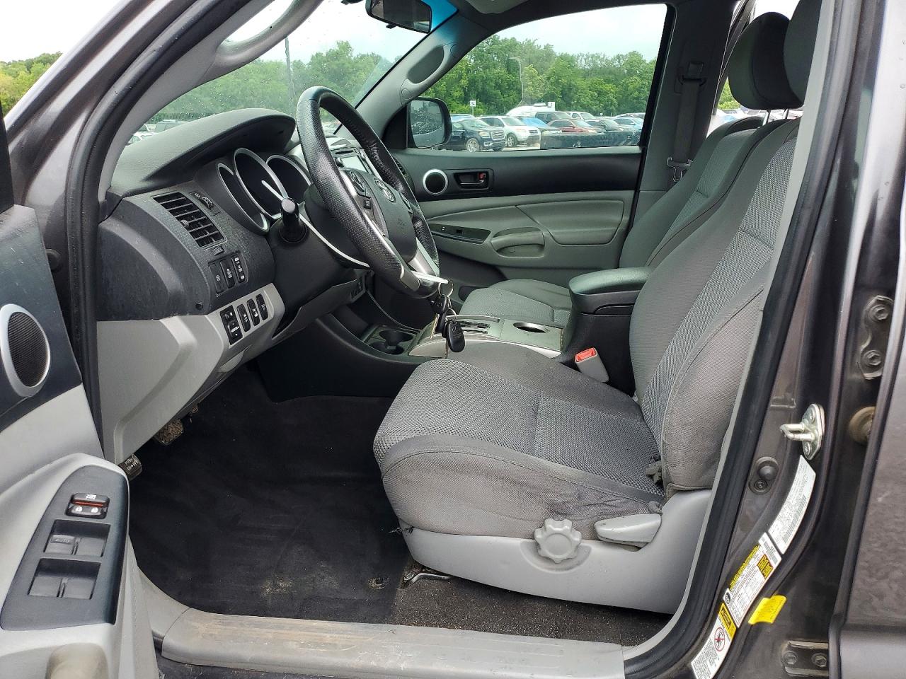 Toyota Tacoma V6