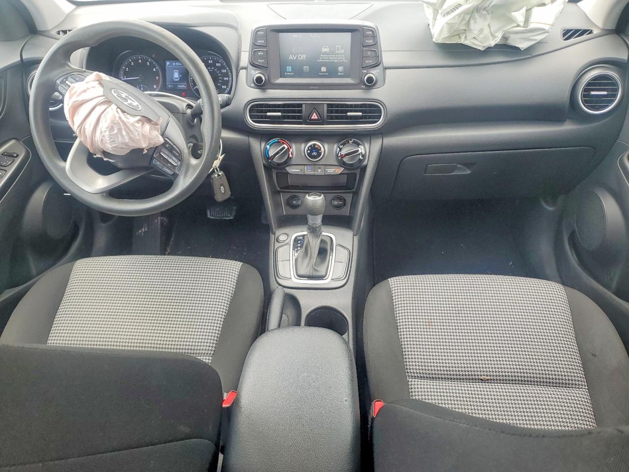Hyundai KONA Se