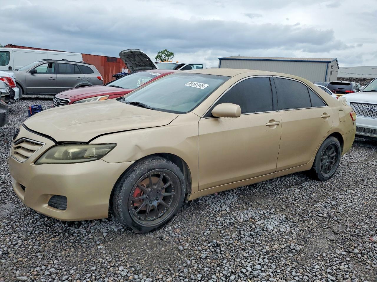 Salvage Toyota Camry Image