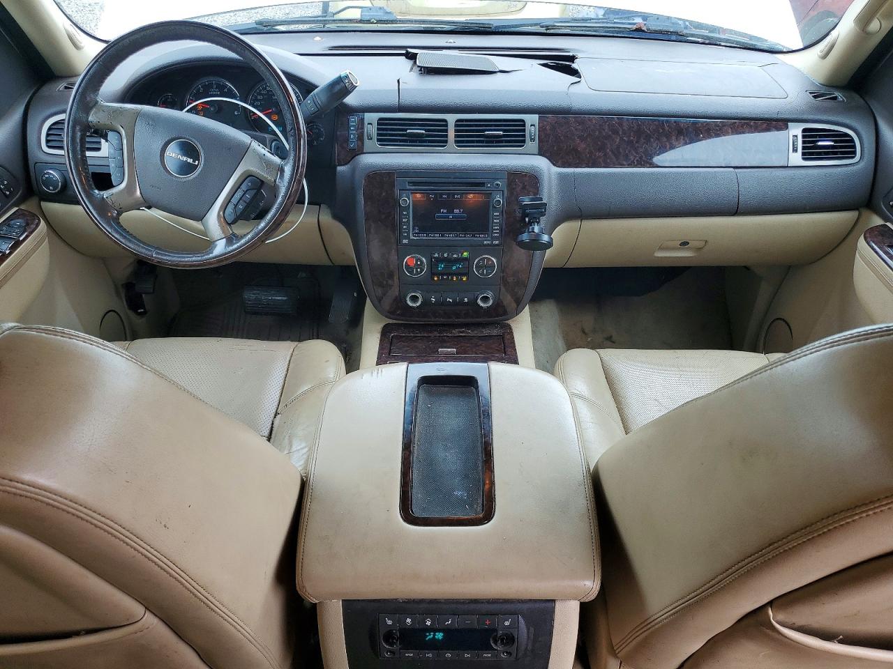 GMC Yukon Denali