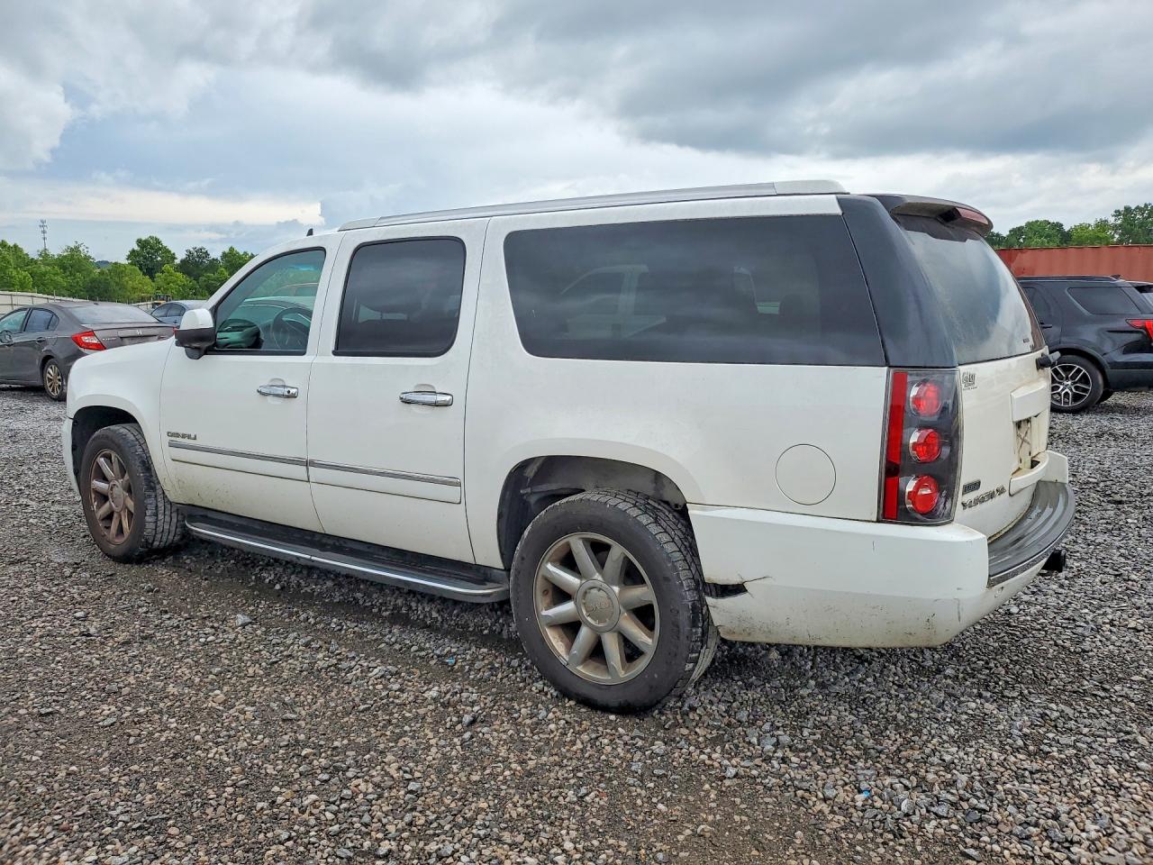 GMC Yukon Denali